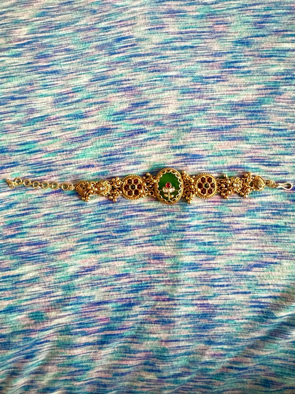 Fashion Jewelry Bracelet Indian/Pakistani Gold Plated/Kundan Green/Red/White